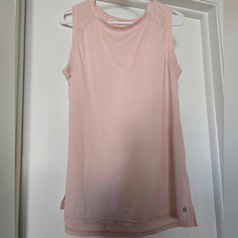 Apana Sleeveless Lightweight Top